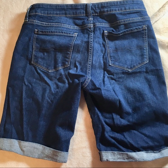 Arizona Jean shorts - Picture 4 of 4